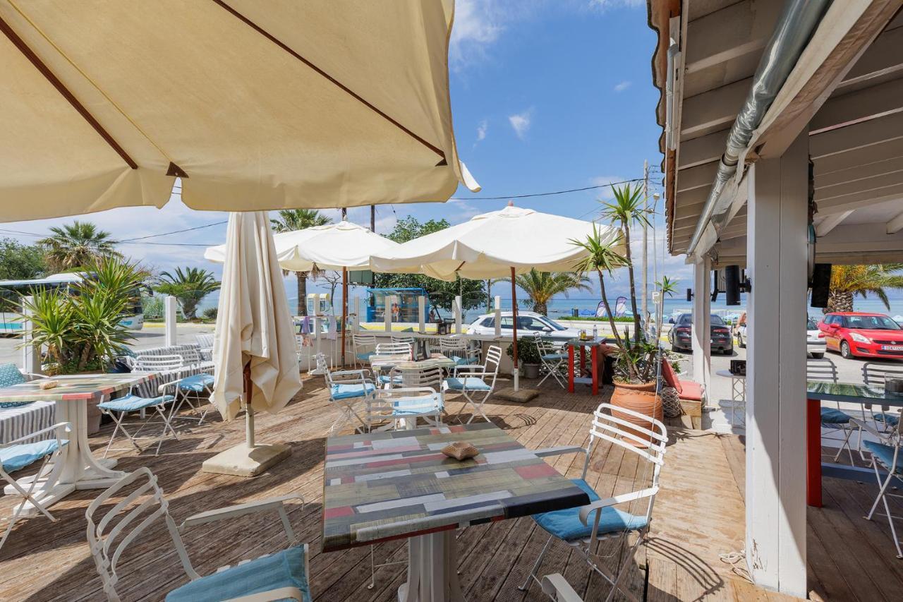 Aphrodite Beachfront By Konnect, 2* Roda (Corfu)